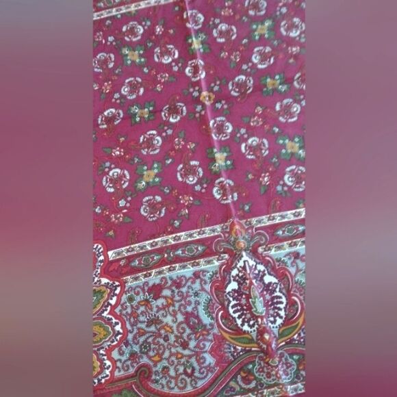 Vintage 💯 Silk Scarf William Morris Style Paisley Red & Gold - Picture 14 of 16